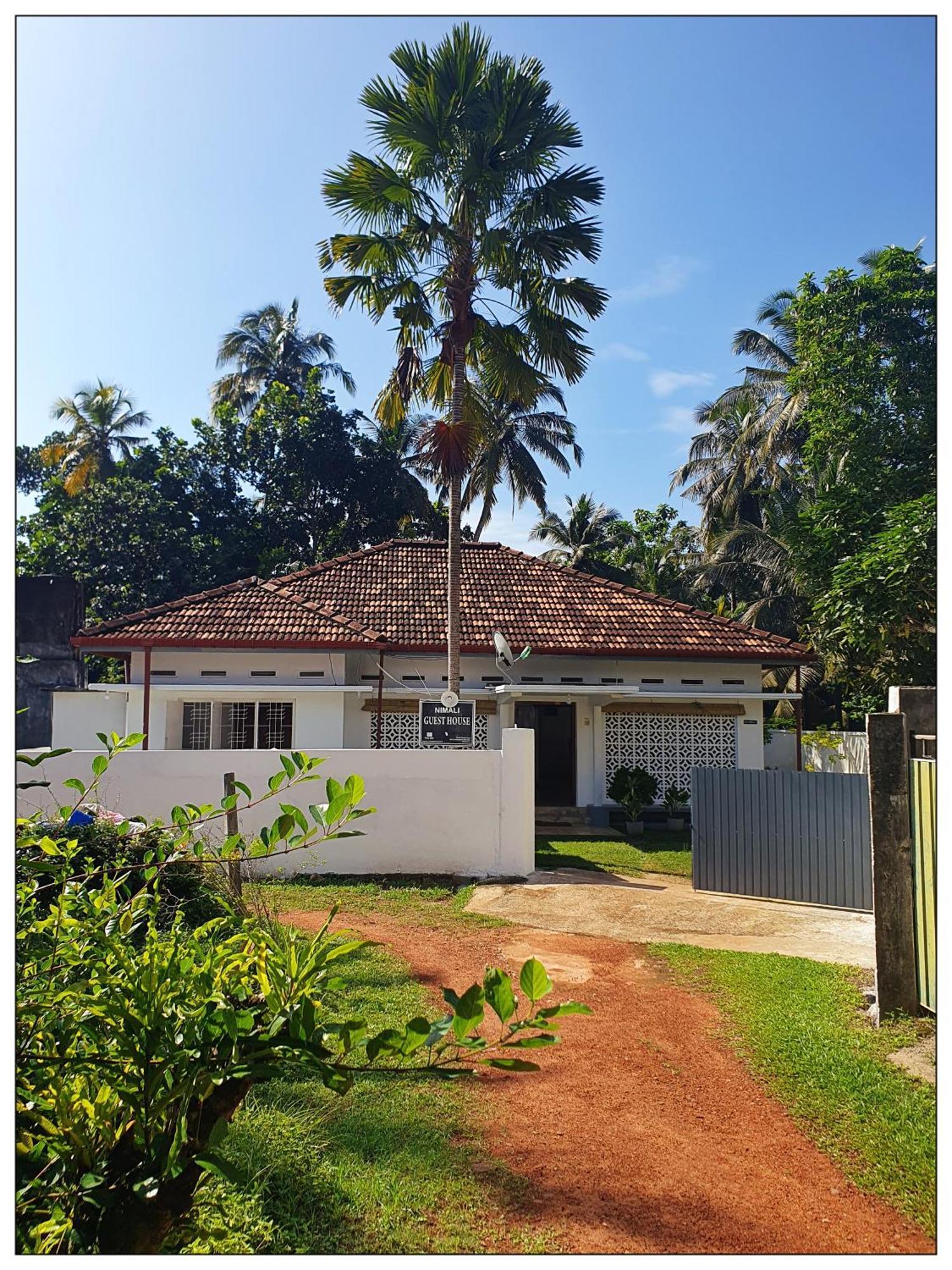 Sri Nimali Guesthouse Hikkaduwa Kültér fotó